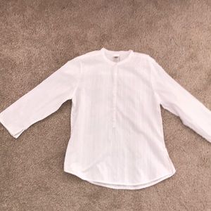 White button down 3/4 sleeve lightweight shirt